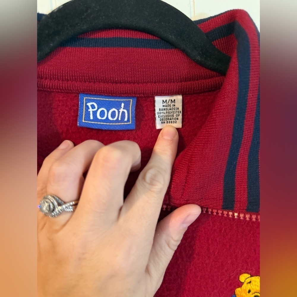 Vintage Disney Store Red Winnie The Pooh Fleece Size L - Picture 3 of 6